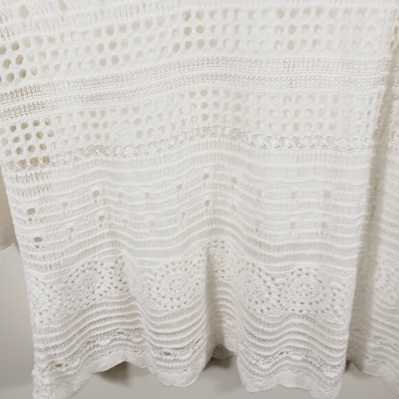 NWT Hot in Hollywood, Split V Neck 3/4 Sleeve Crochet Tunic, White, Size Medium - Picture 9 of 16